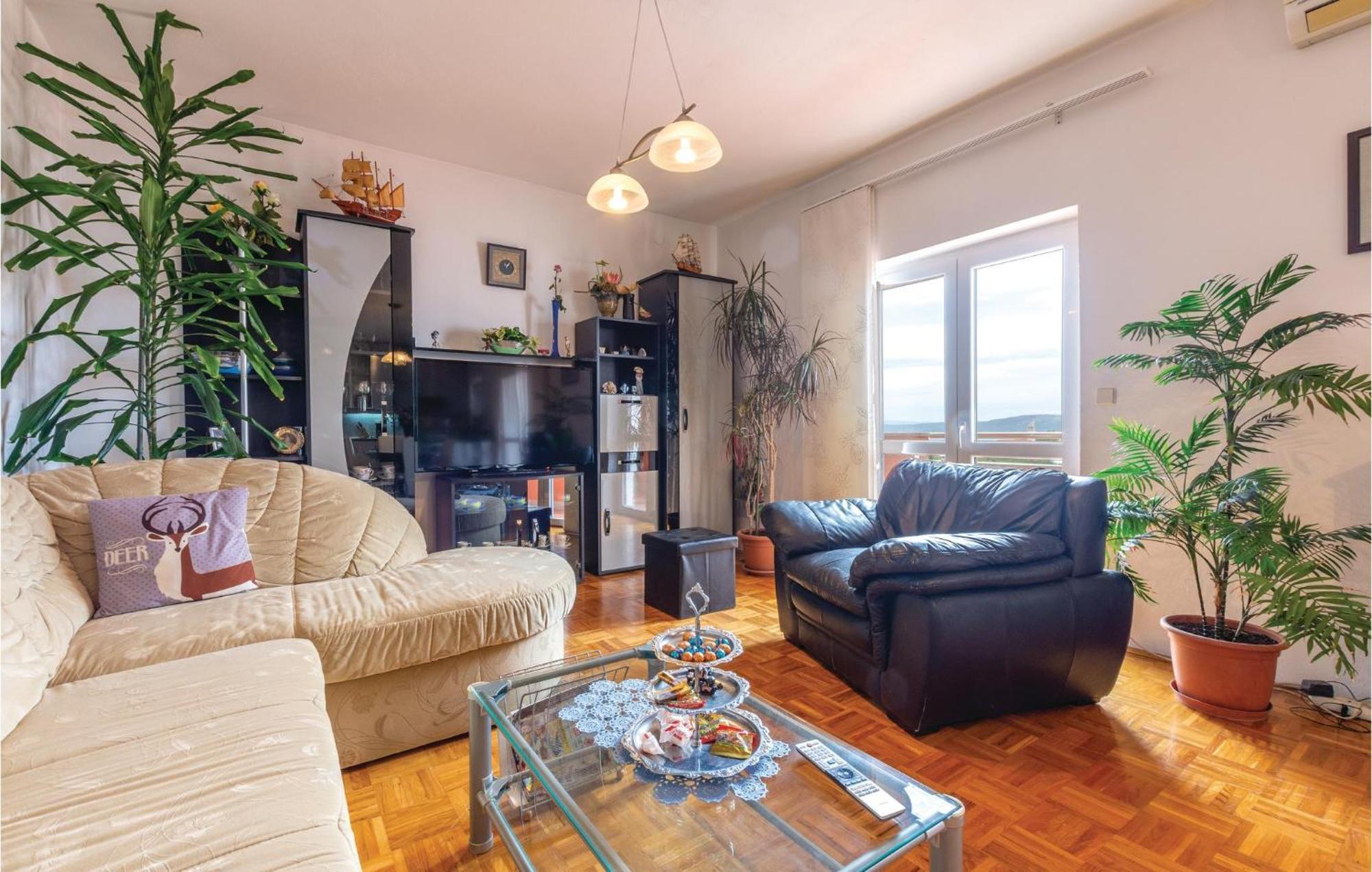 Nice Apartment In Plano With Kitchen Bagian luar foto